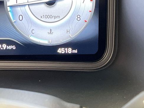 Used 2023 Hyundai Kona Limited AWD/4WD image 16