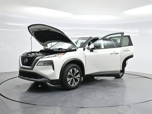 Used 2023 Nissan Rogue SV FWD image 43
