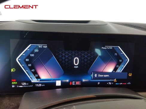 Used 2023 BMW X7 xDrive40i w/ Premium Package image 14