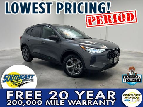 Used 2025 Ford Escape ST-Line AWD/4WD image 1