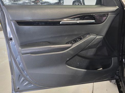 Used 2024 Kia Seltos EX image 16