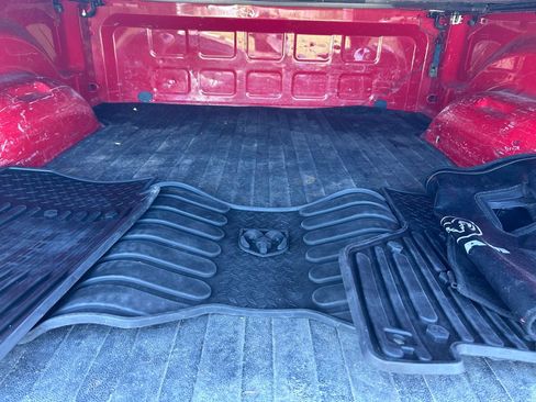 Used 2014 RAM 2500 Laramie AWD/4WD image 24