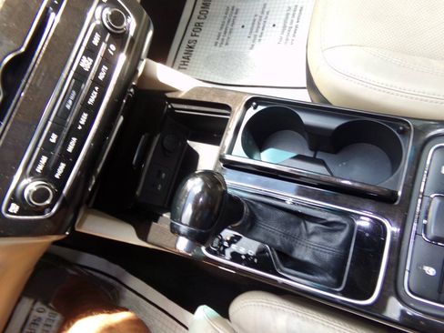 Used 2015 Kia Cadenza Premium w/ Luxury Package FWD image 63