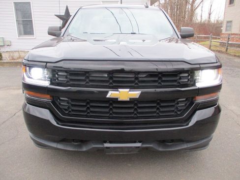 Used 2016 Chevrolet Silverado 1500 Custom w/ Custom Convenience Package image 3