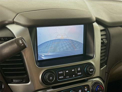 Used 2020 Chevrolet Suburban Premier image 20