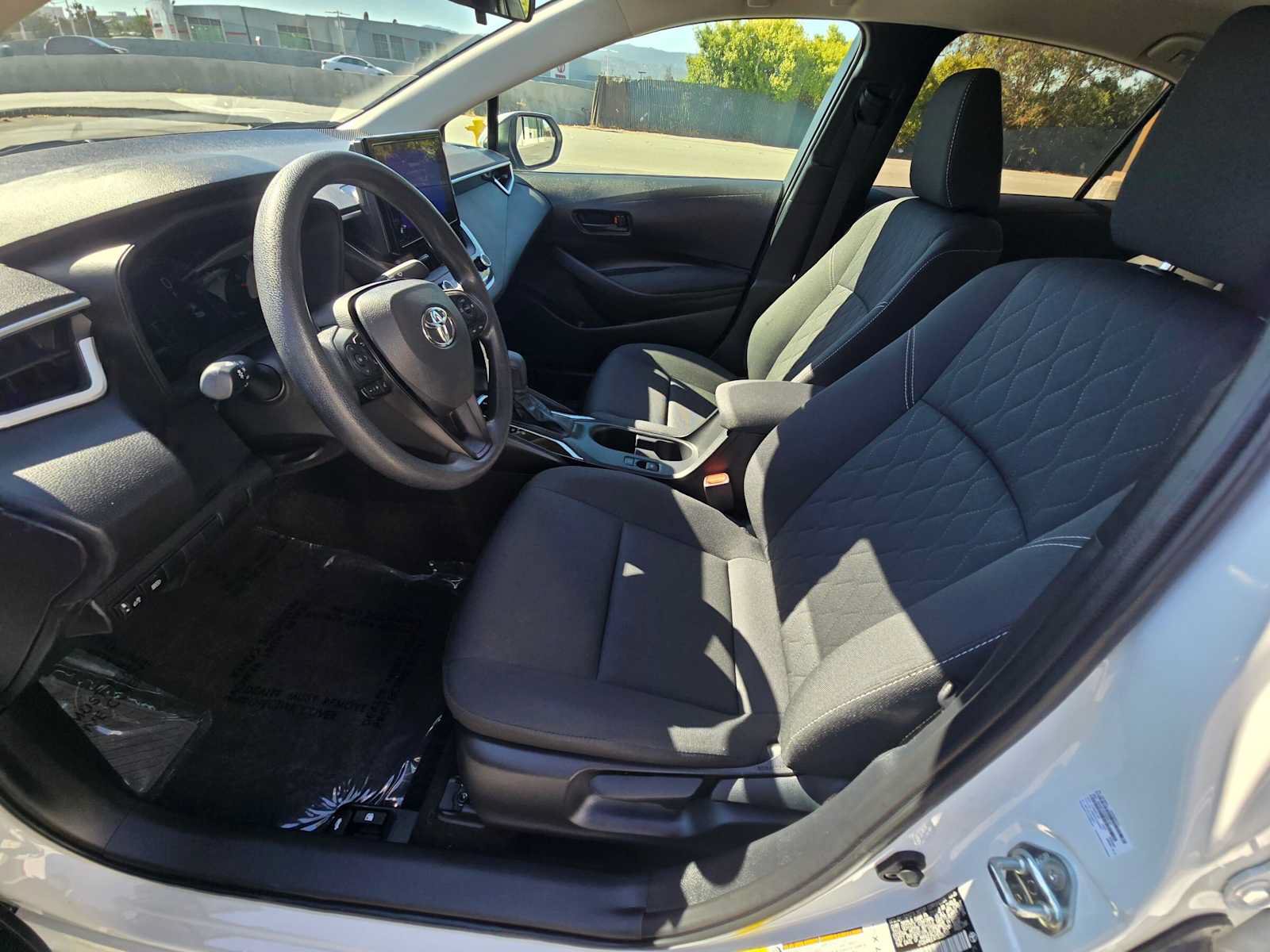 Used 2026 Toyota Corolla LE FWD image 21