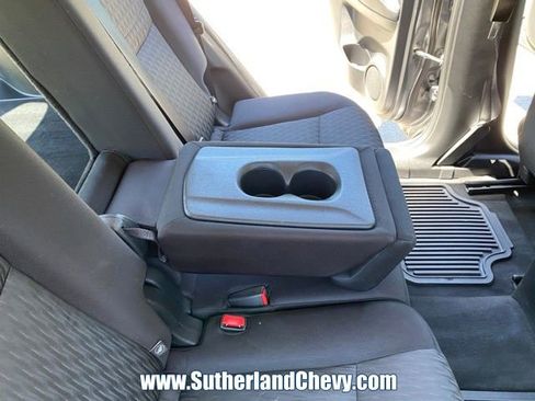 Used 2020 Nissan Rogue SV FWD image 35