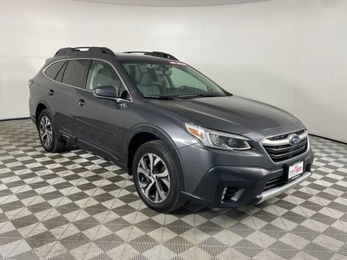 Used 2020 Subaru Outback Limited AWD/4WD image 16