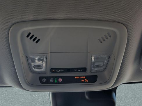 Used 2024 Chevrolet Malibu LT FWD image 21