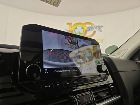 Used 2022 Nissan Pathfinder SL w/ SL Premium Package image 22