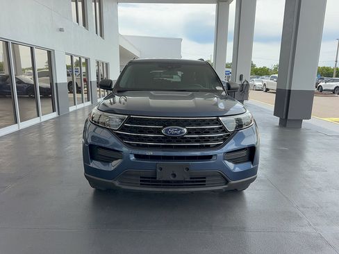 Certified 2020 Ford Explorer XLT AWD/4WD image 3