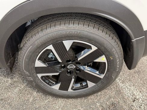New 2026 Nissan Kicks SV w/ SV Premium Package AWD/4WD image 13
