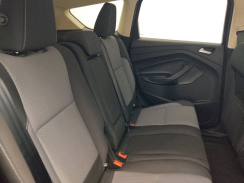 Used 2017 Ford Escape SE FWD image 19
