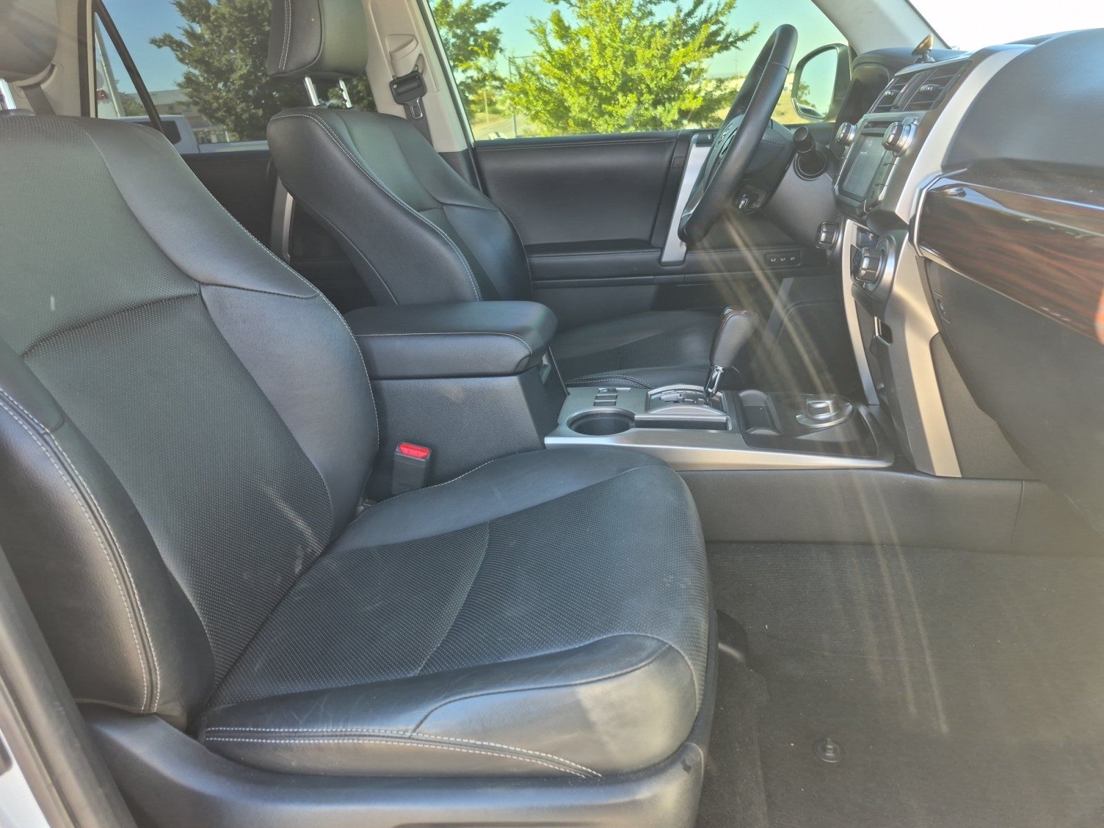 Used 2019 Toyota 4Runner SR5 AWD/4WD image 24