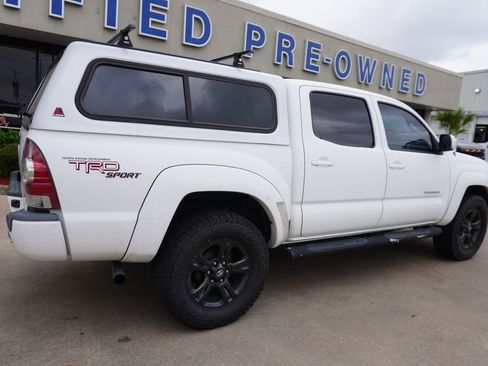 Used 2012 Toyota Tacoma 4x4 Double Cab w/ TRD Sport Pkg image 6
