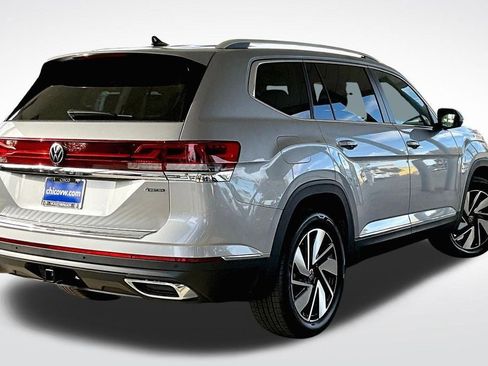 New 2026 Volkswagen Atlas SEL image 10