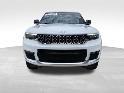 Used 2025 Jeep Grand Cherokee L Summit AWD/4WD image 27