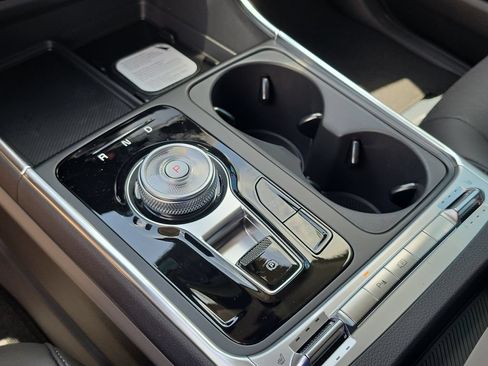 New 2026 Kia Carnival SX FWD image 27