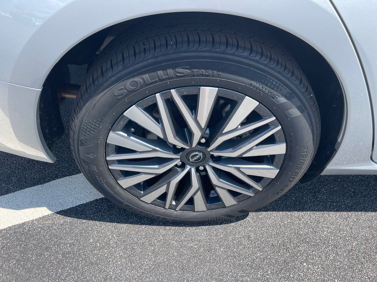 Used 2025 Nissan Altima 2.5 SV FWD image 20