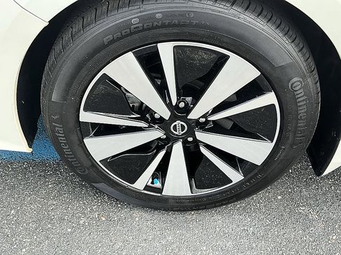 Used 2022 Nissan Altima 2.5 SL FWD image 8
