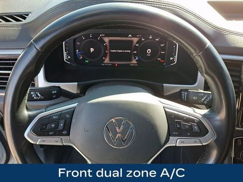Used 2020 Volkswagen Atlas Cross Sport SEL image 4