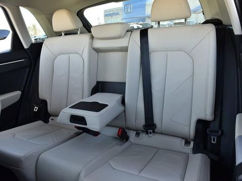 Used 2022 Audi Q3 2.0T Premium Plus w/ Premium Plus Package image 22