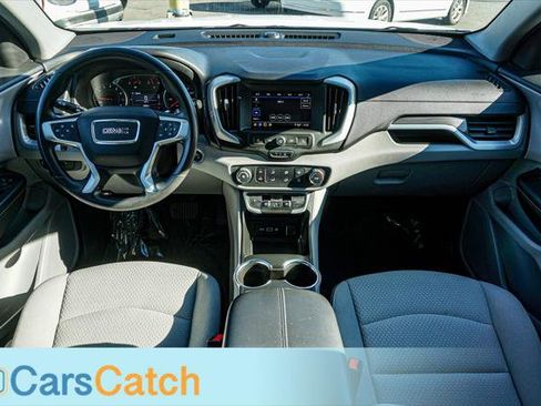 Used 2022 GMC Terrain SLE image 23