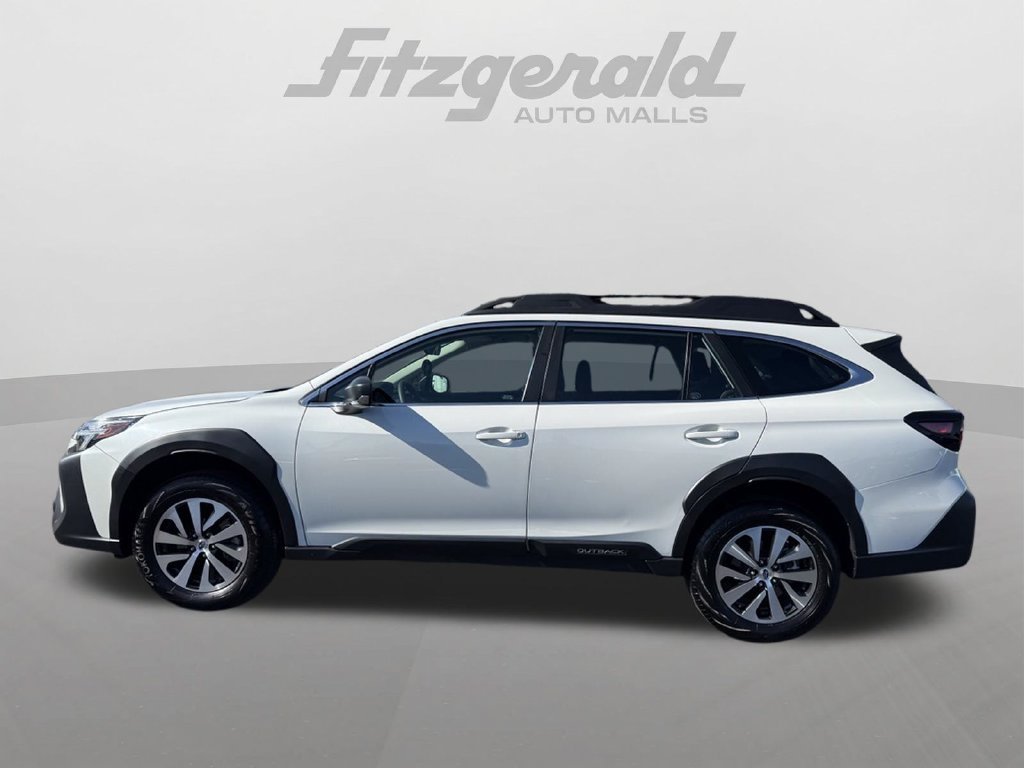Used 2025 Subaru Outback AWD/4WD image 7
