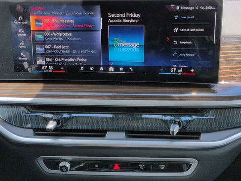 Used 2026 BMW X7 xDrive40i AWD/4WD image 18