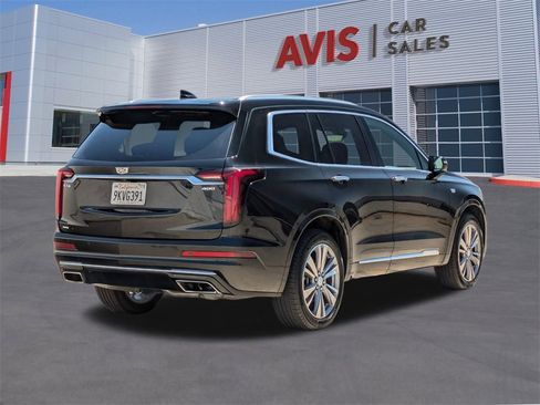 Used 2024 Cadillac XT6 Premium Luxury image 6