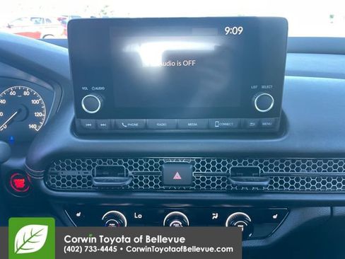 Used 2025 Honda HR-V Sport image 12