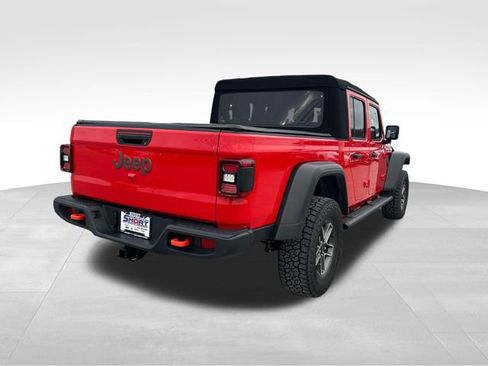 Used 2024 Jeep Gladiator Mojave w/ Convenience Group AWD/4WD image 5