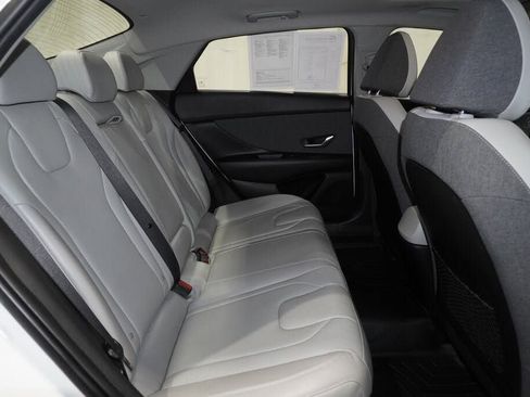 Used 2021 Hyundai Elantra Limited w/ Cargo Package image 14