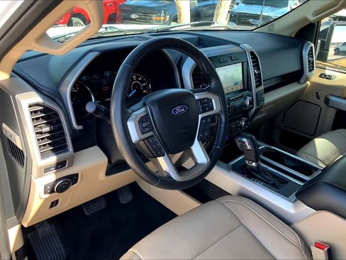 Used 2017 Ford F150 Lariat w/ Equipment Group 502A Luxury image 17