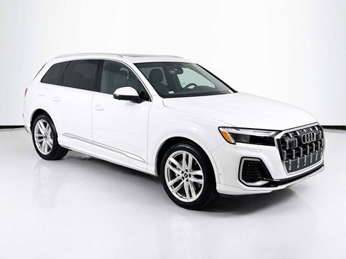 Used 2025 Audi Q7 3.0T Premium Plus w/ Premium Plus Package image 7