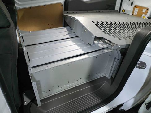 Used 2023 Ford Transit Connect XL FWD image 13