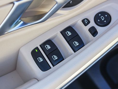 New 2026 BMW 330i Sedan w/ Convenience Package image 20