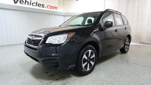 Used 2018 Subaru Forester 2.5i w/ Alloy Wheel Package AWD/4WD image 2
