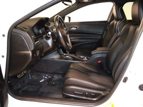 Used 2022 Acura ILX w/ Premium & A-SPEC Package FWD image 35