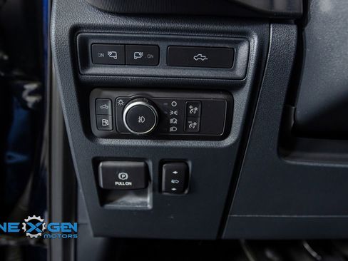 Used 2021 Ford F150 Platinum w/ Equipment Group 701A High AWD/4WD image 14
