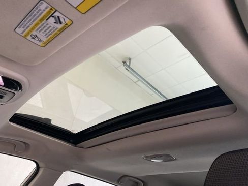 Certified 2025 Subaru Outback Premium image 12