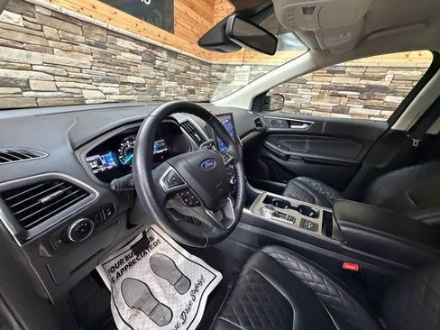 Used 2023 Ford Edge Titanium AWD/4WD image 13