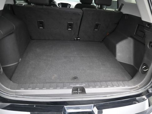 Used 2024 GMC Terrain SLE AWD/4WD image 13