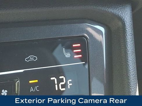 Used 2024 Volkswagen Tiguan SE R-Line AWD/4WD image 15