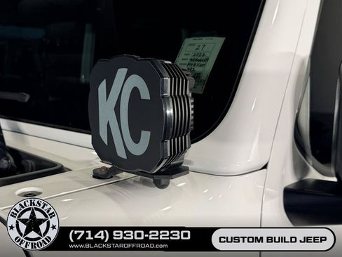 Used 2022 Jeep Wrangler Unlimited Rubicon w/ Trailer Tow Package AWD/4WD image 40