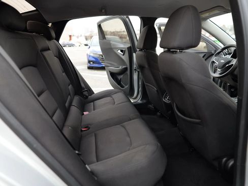 Used 2020 Chevrolet Malibu LT FWD image 29