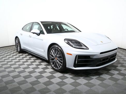 New 2026 Porsche Panamera RWD image 28