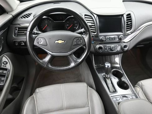 Used 2016 Chevrolet Impala LTZ FWD image 10