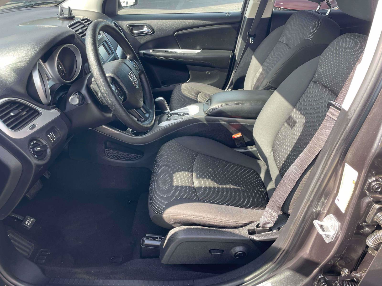 Used 2016 Dodge Journey SE w/ Flexible Seating Group FWD image 13