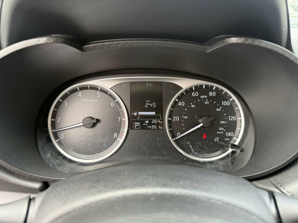 Used 2025 Nissan Versa S w/ Trunk Package FWD image 4